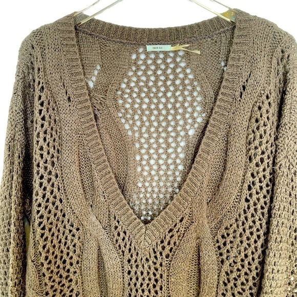 Urban Outfitters Kimchi Blue Brown Cable Knit Sweater Deep V Neck Ribbed Hem M - Picture 8 of 14